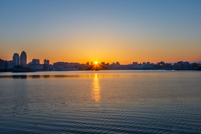 Victoria Inner Harbour Sunrise 230322-0578