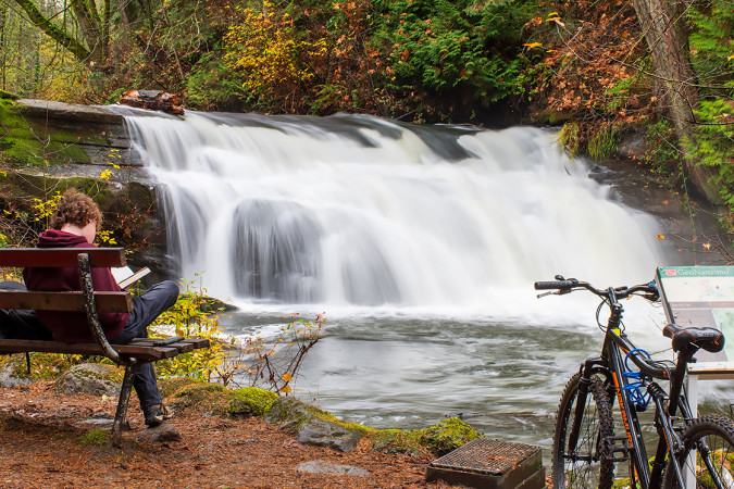 Millstream River Cascade Bookworm 251115-0453 